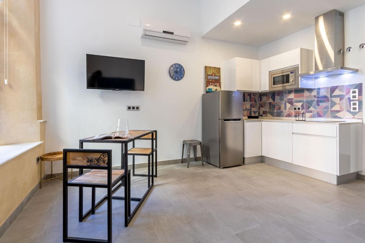 Apartmán Nine O Clock San Agustin Sevilla Exteriér fotografie